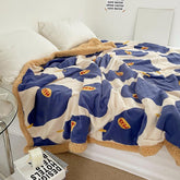 Sweet Blue Pear Print Plush Velvet Blanket